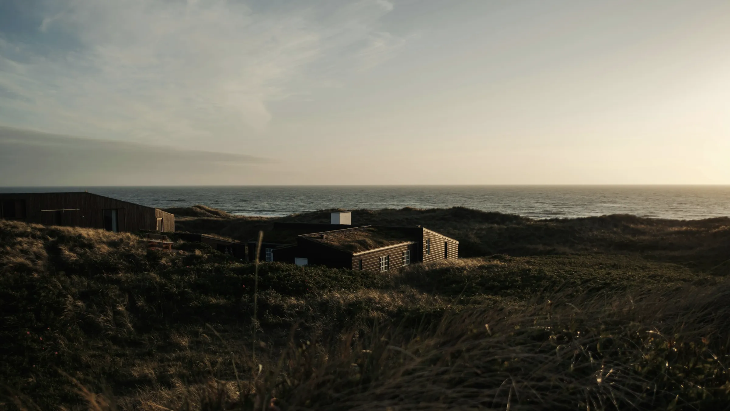 La maison au milieu des dunes